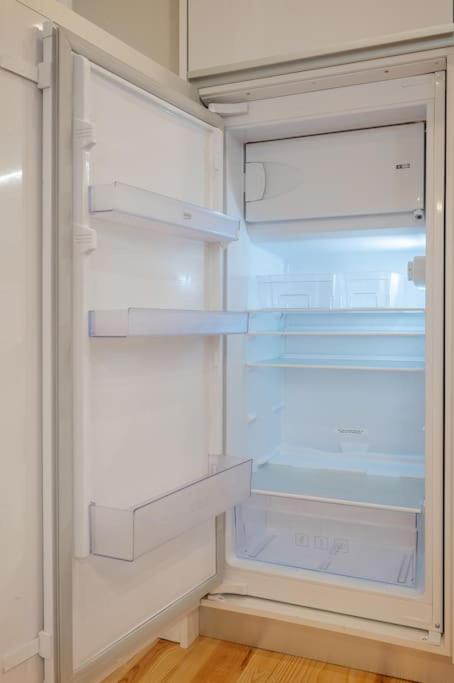 Away To Enjoy Apartment - Hapiness Has A Place Порто Екстериор снимка